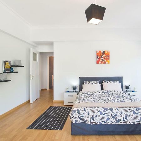 Ideally Located Flat ★ Close To Everything Apartment Athens Luaran gambar