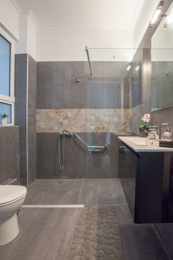 Ideally Located Flat ★ Close To Everything Apartment Athens Luaran gambar
